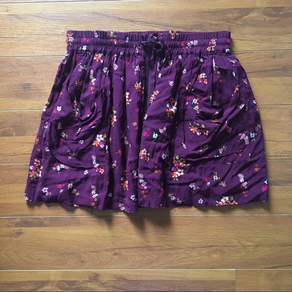 Garage mini skirt with pockets